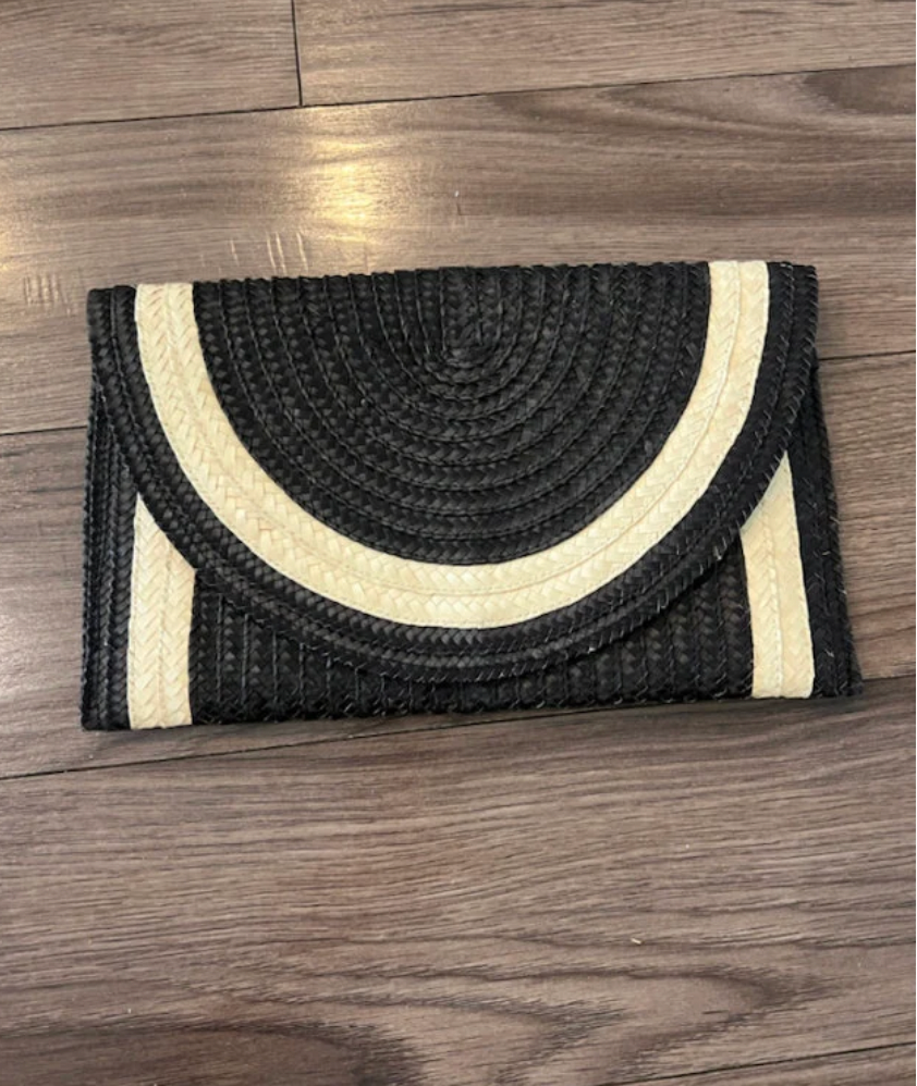 Pandan Clutch- Monochrome Moon