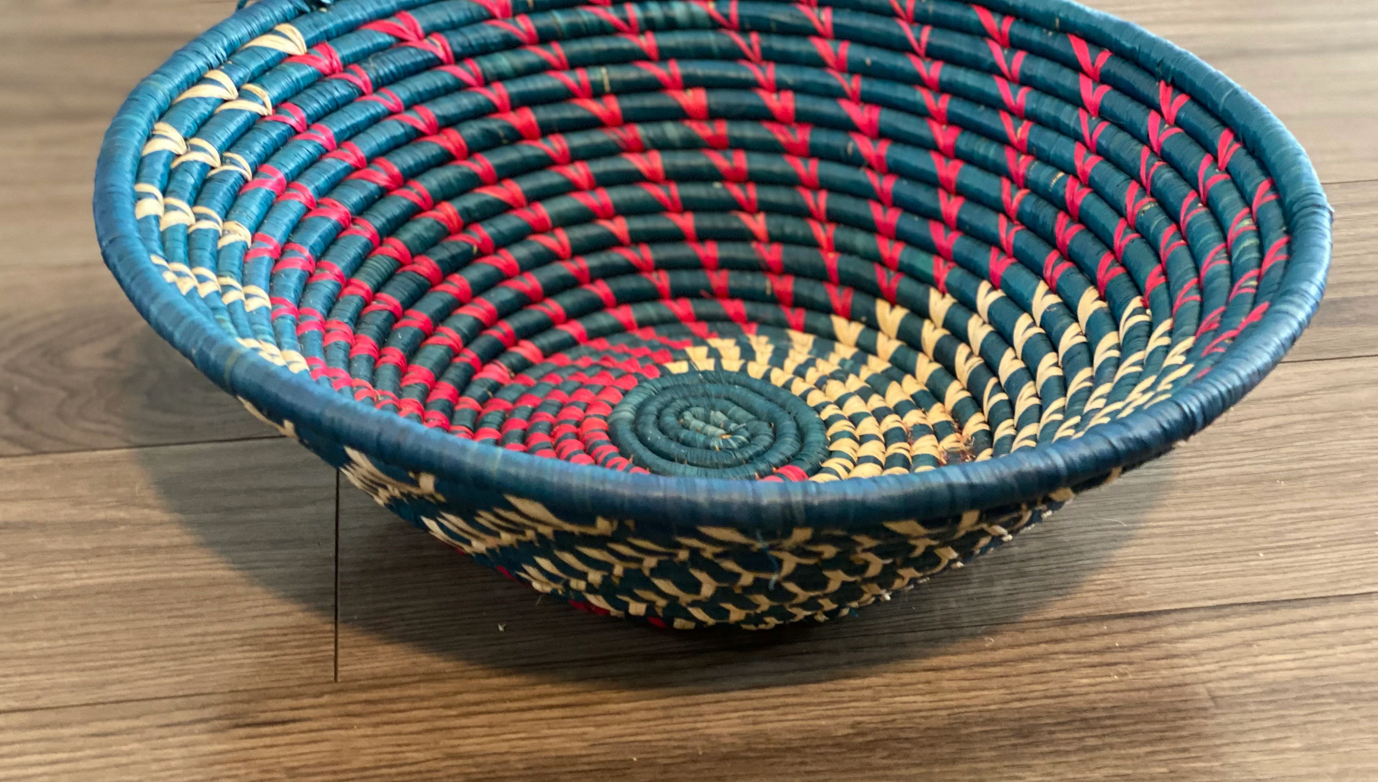 Fele Swirl African Basket