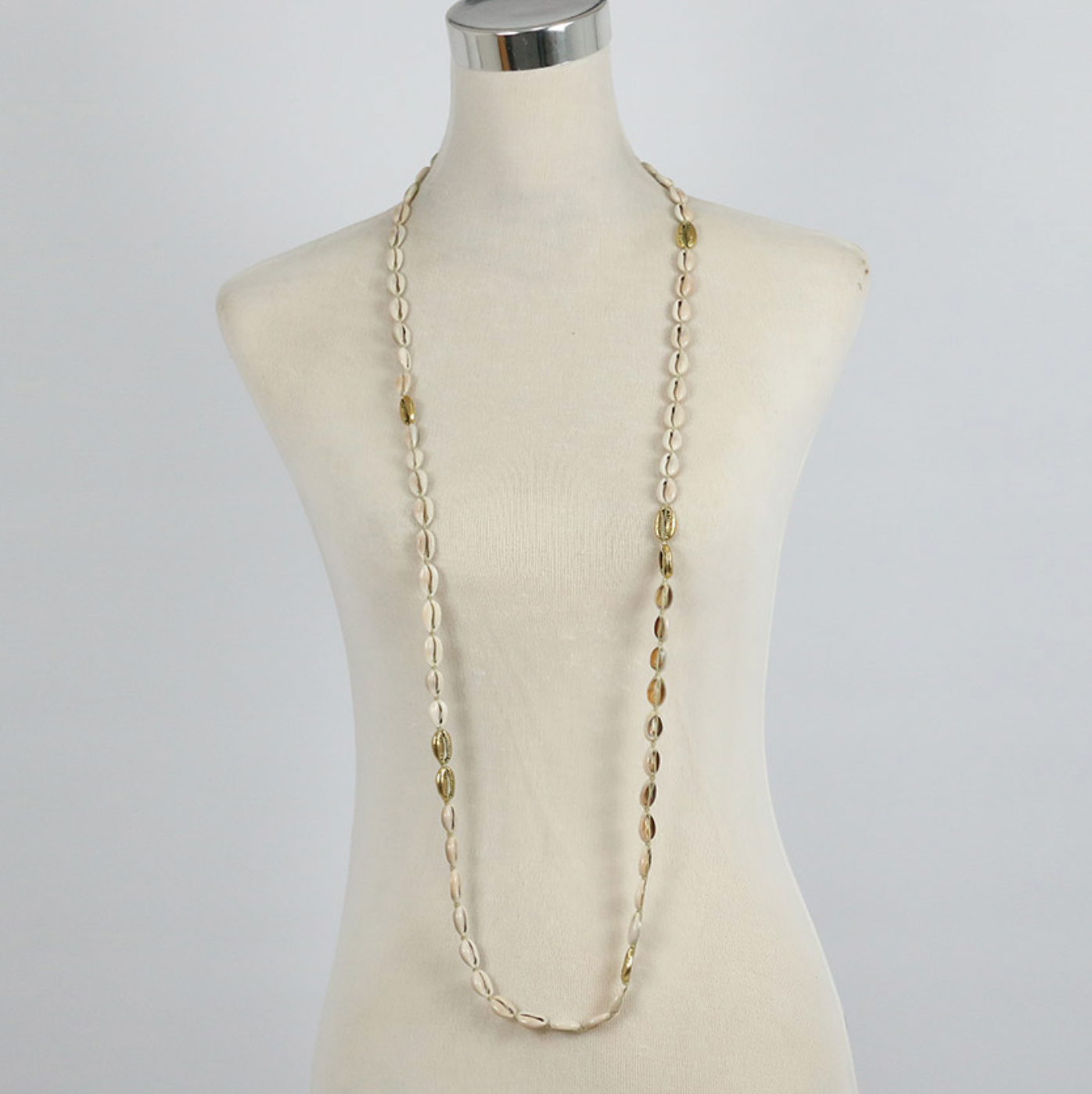 Gold Shell Loop Necklace
