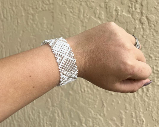 Unisex Flat Zulu Bracelets-White