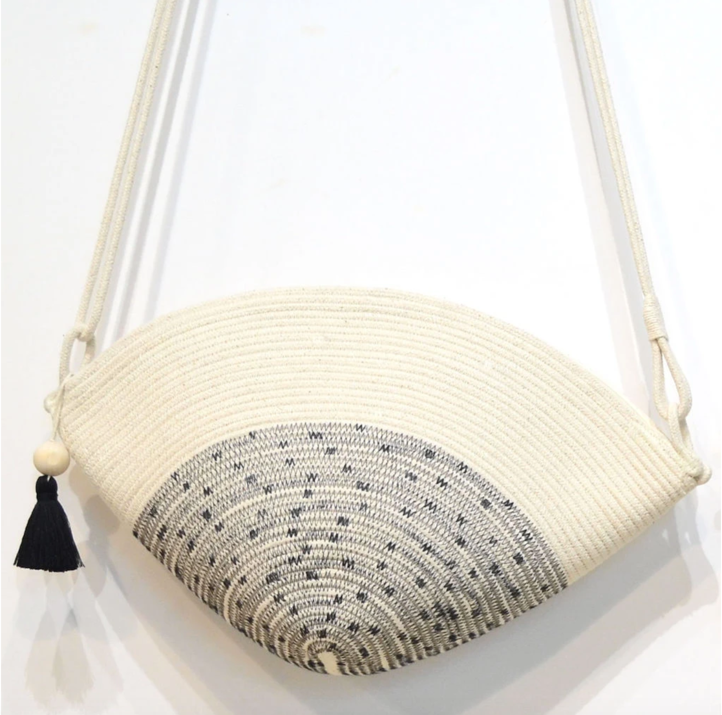 Clam Crossbody Bags