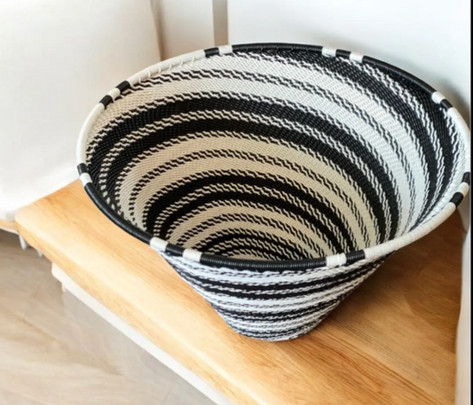 Telephone Wire Large Cone Bowl- Thick Swirl