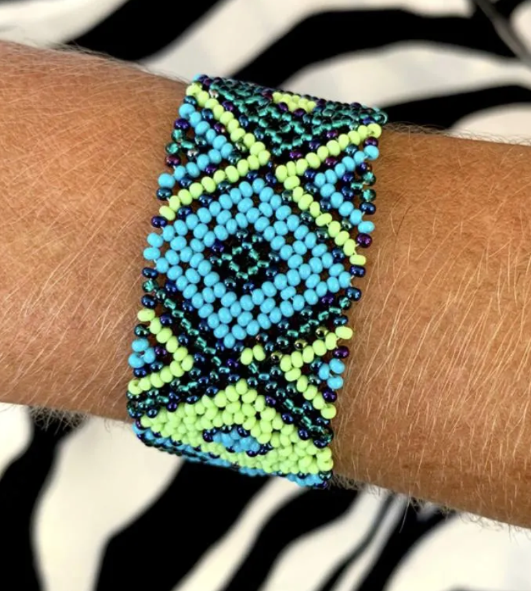 Unisex Flat Zulu Bracelet- Green and Blues