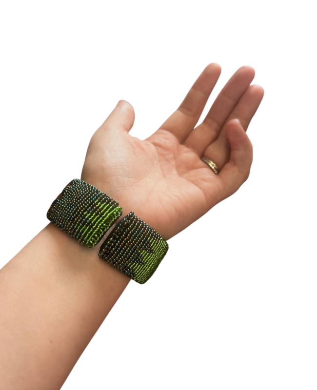 Zulu Beaded Bangle Thick- Green and Gold
