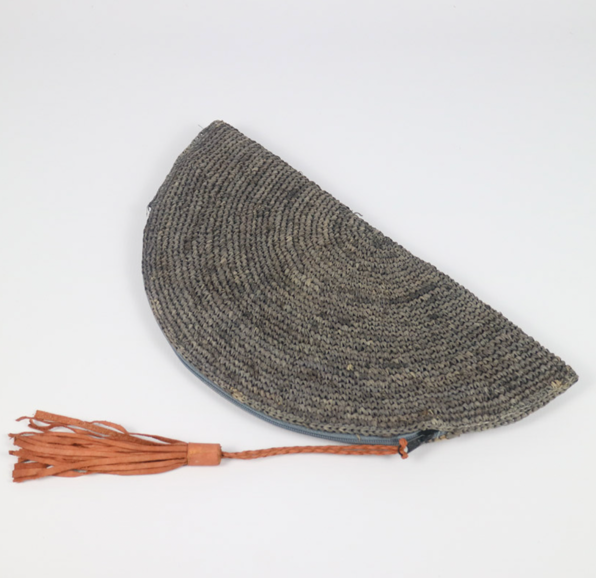 Neutral Raffia Clutches