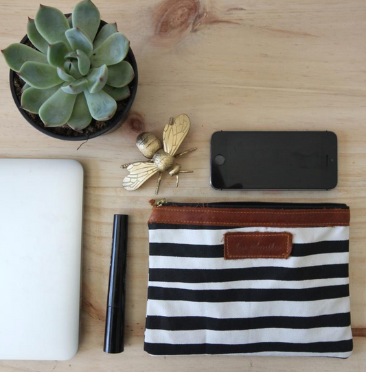 Retro Chic Pouch