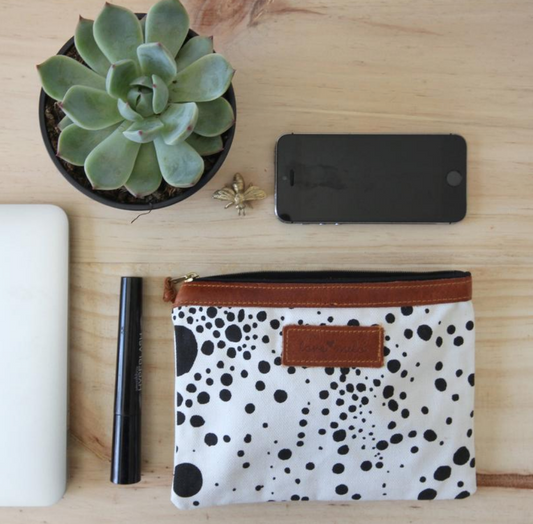 Retro Chic Pouch